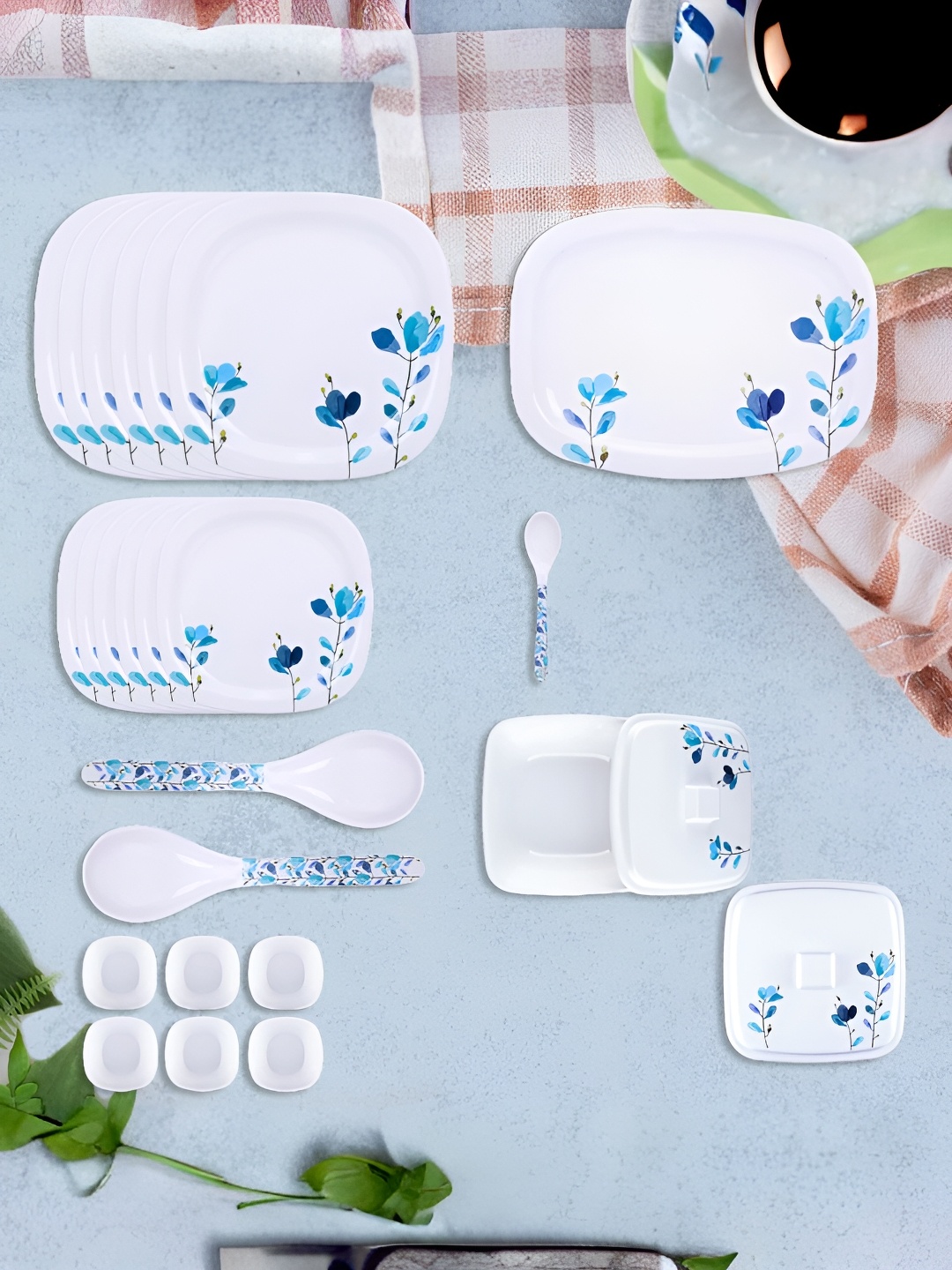 

USHA SHRIRAM Blue & White 31 Pieces Floral Printed Melamine Dinner Set