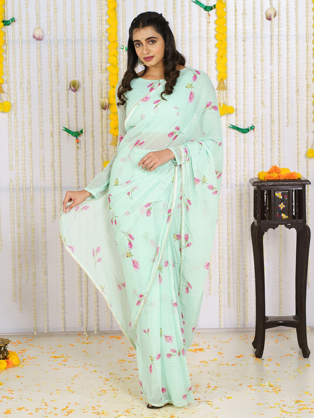 

Vinya Floral Printed Pure Georgette Ready to Wear Saree, Green