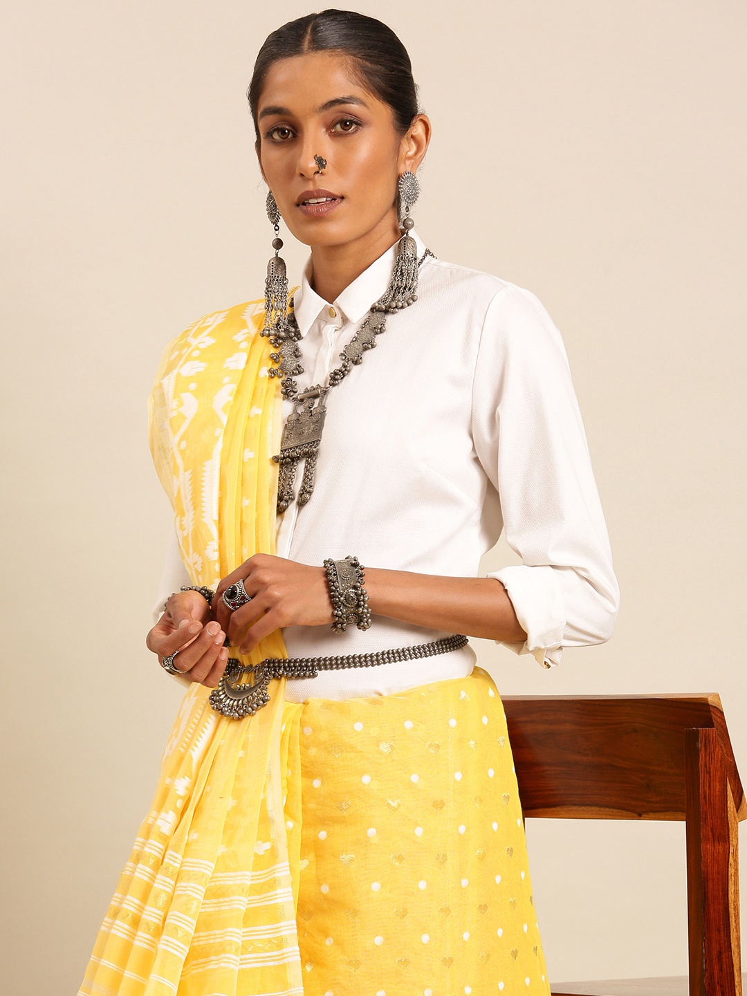 

Taavi Woven Design Jamdani Inspired Woven Legacy Saree, Yellow