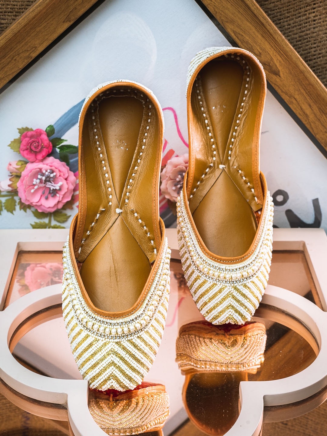 

NR By Nidhi Rathi Embellished Round Toe Mojaris, White