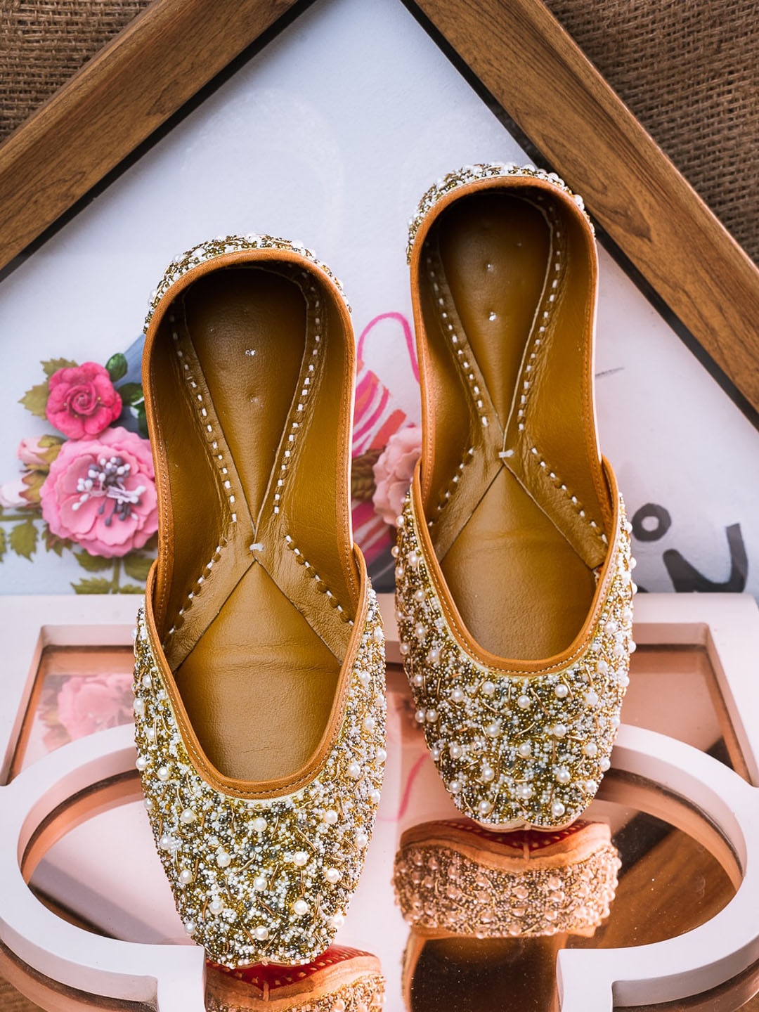 

NR By Nidhi Rathi Embellished Round Toe Mojaris, Cream