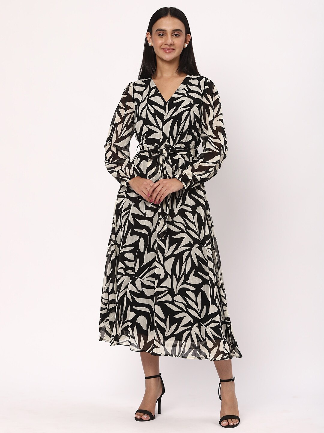 

R&B Abstract Printed V Neck Cuffed Sleeves Tie Ups Midi Dress, Black