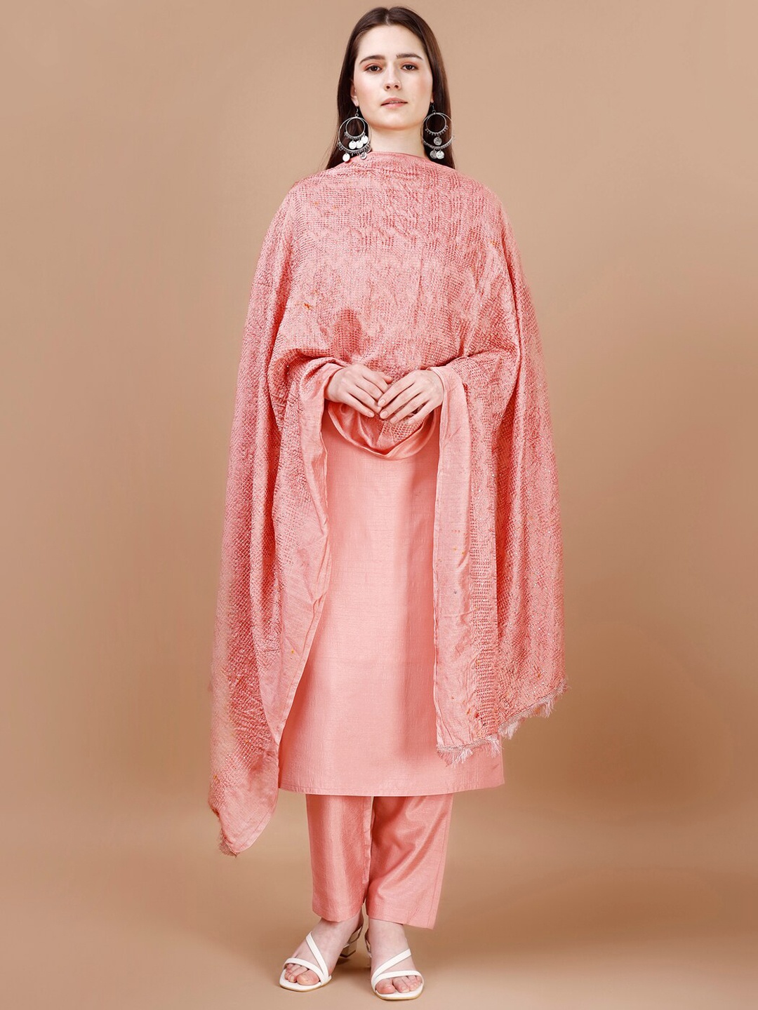 

heemara Round Neck Kurta With Trousers & Dupatta, Peach