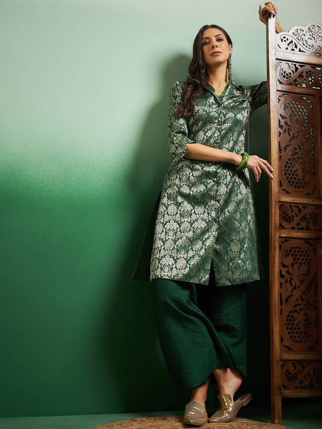 

Sangria Zari Woven Jacquard Kurta Palazzo Set, Green