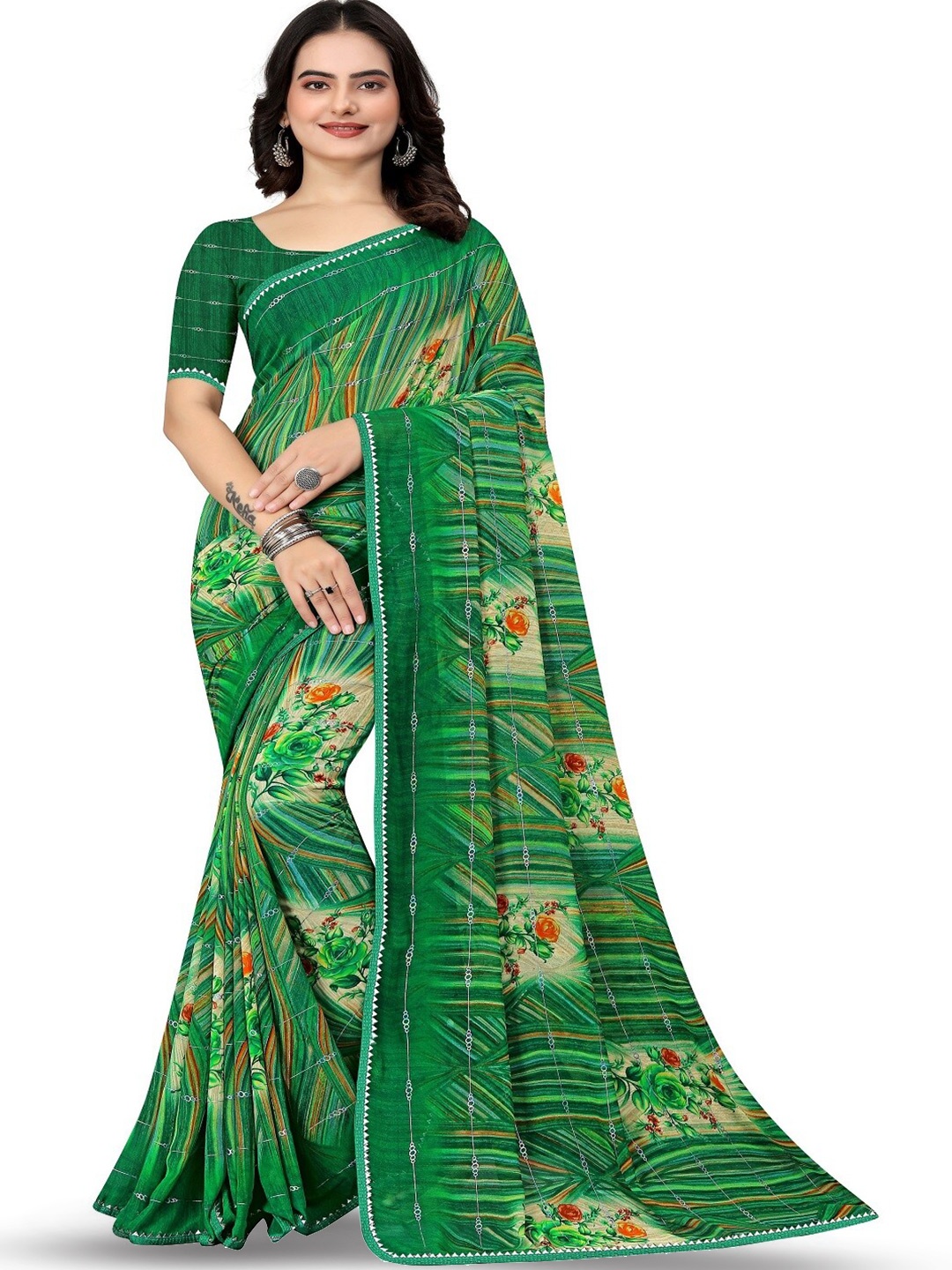 

KALAA VARSHA Floral Printed Saree, Green