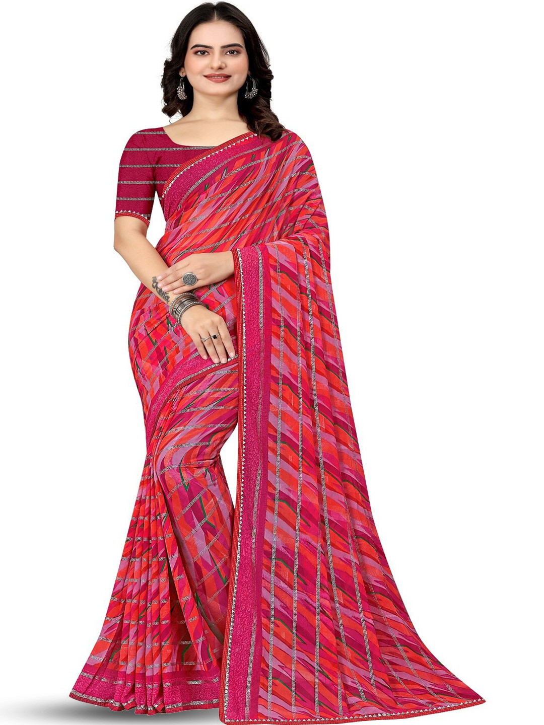 

KALAA VARSHA Geometric Printed Gotta Patti Georgette Saree, Pink