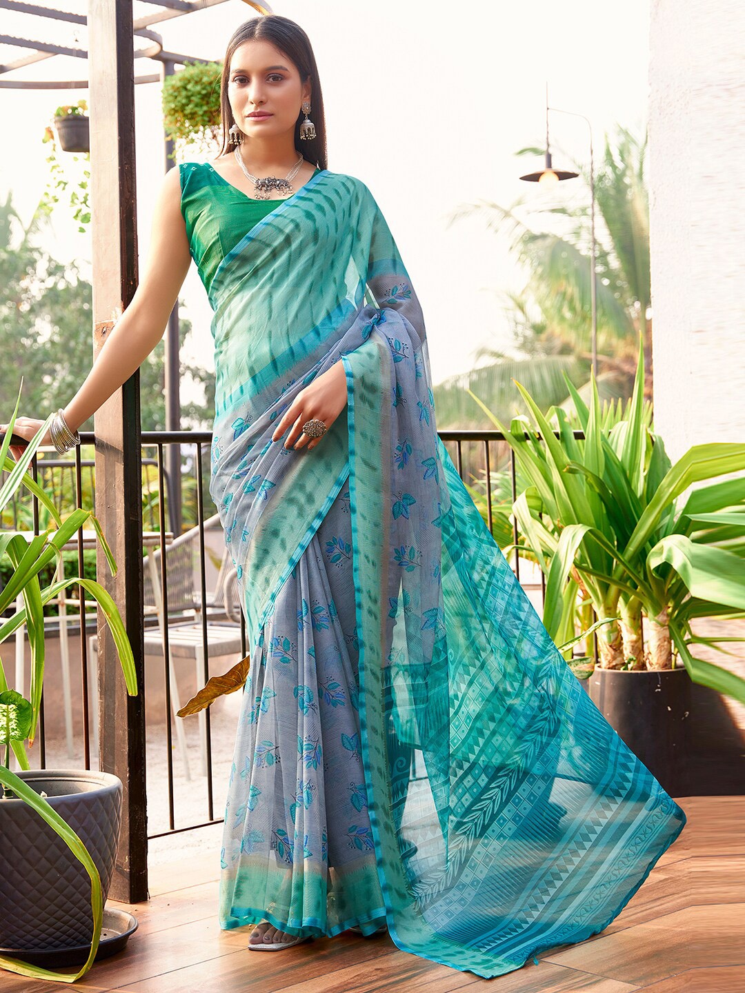 

Mitera Floral Printed Chiffon Maheshwari Saree, Grey