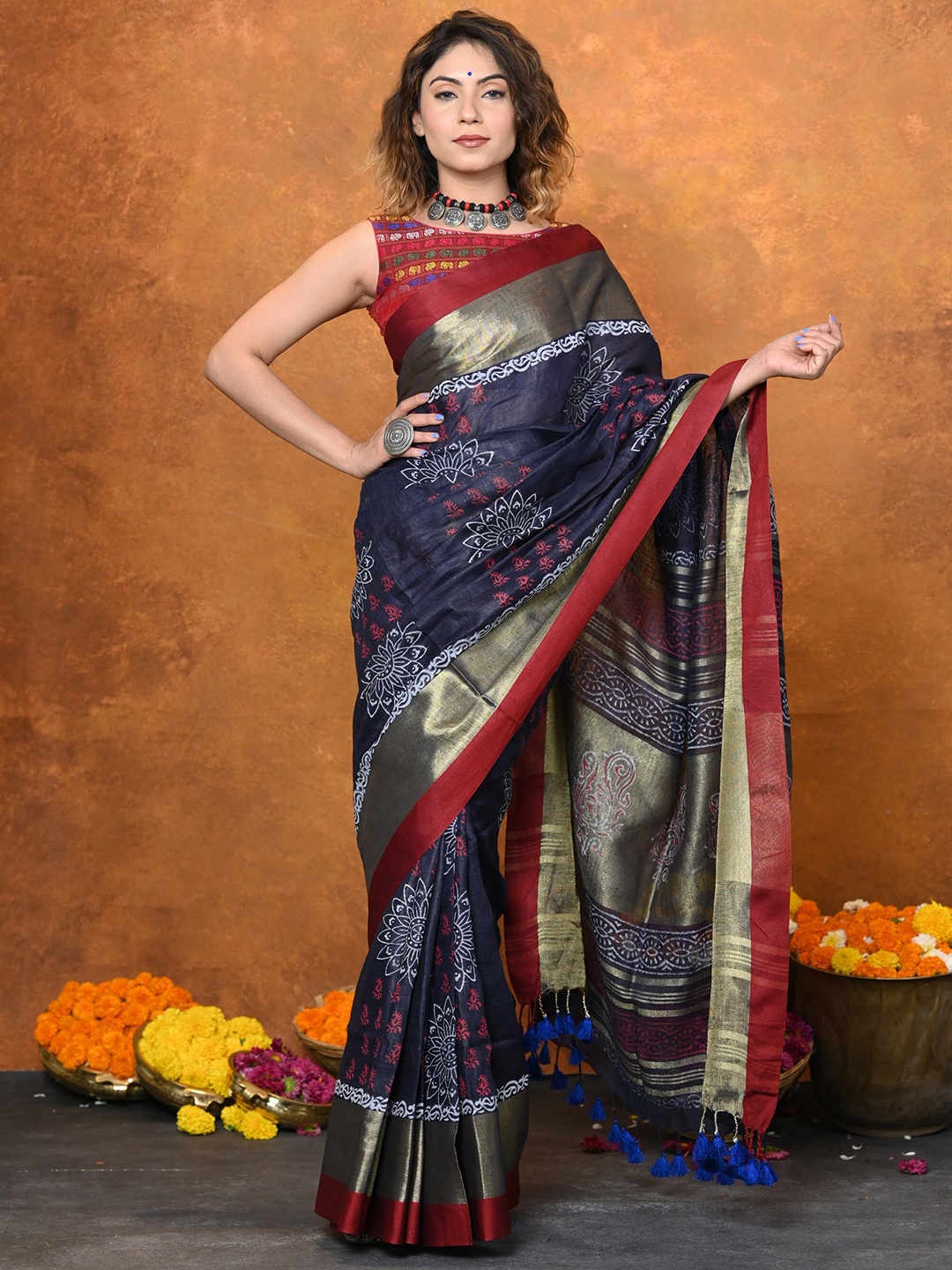 

Very Much Indian Ethnic Motifs Printed Zari Tissue Block Print Saree, Blue