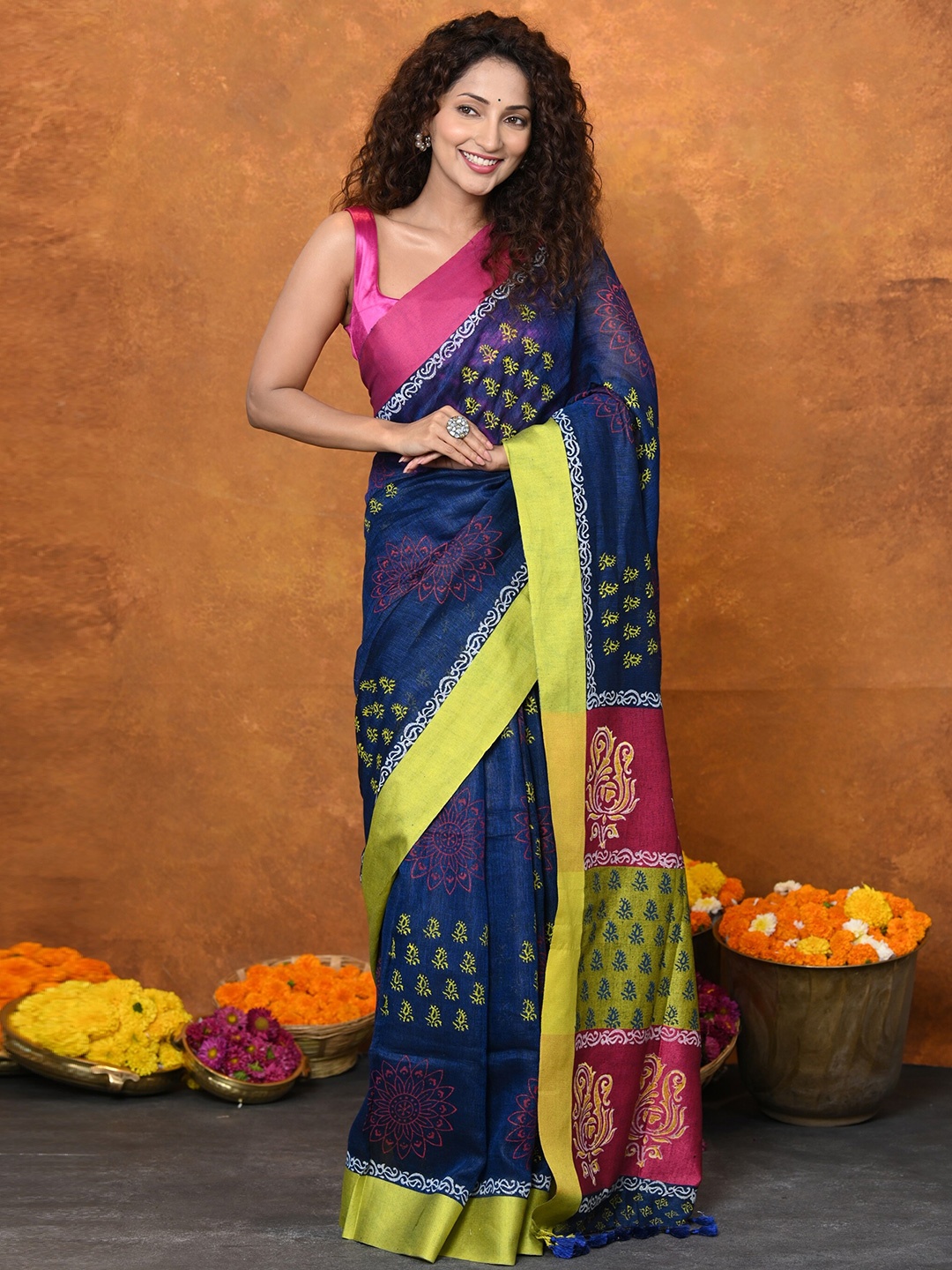 

Very Much Indian Floral Printed Tissue Block Print Saree, Blue