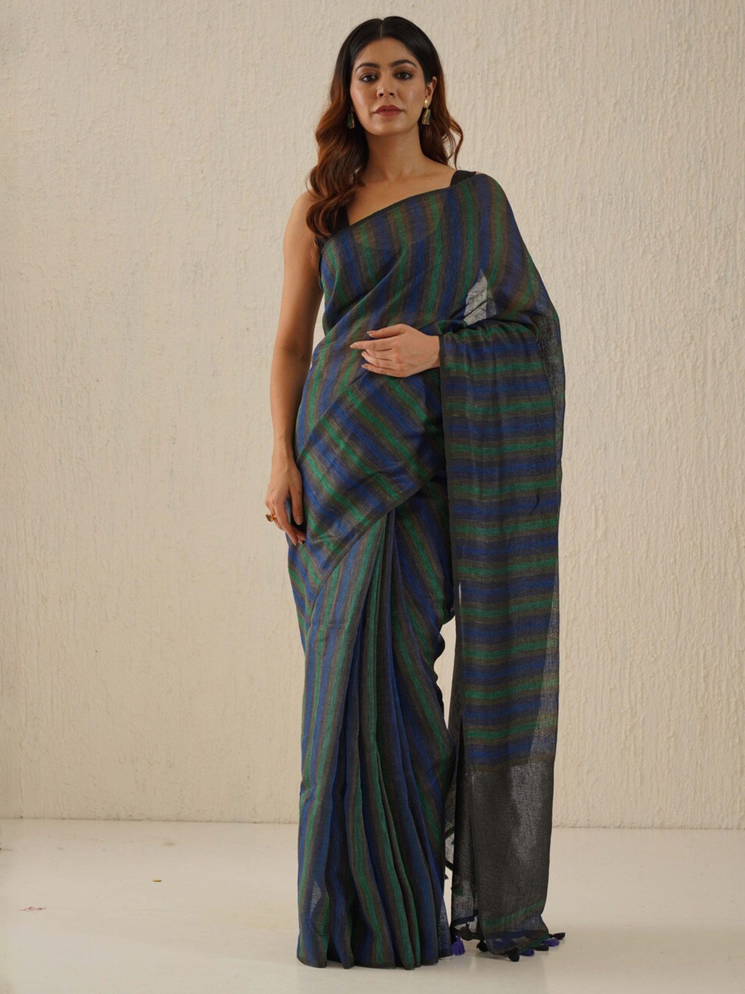 

Gotitli Striped Zari Pure Linen Saree with Tassels, Navy blue