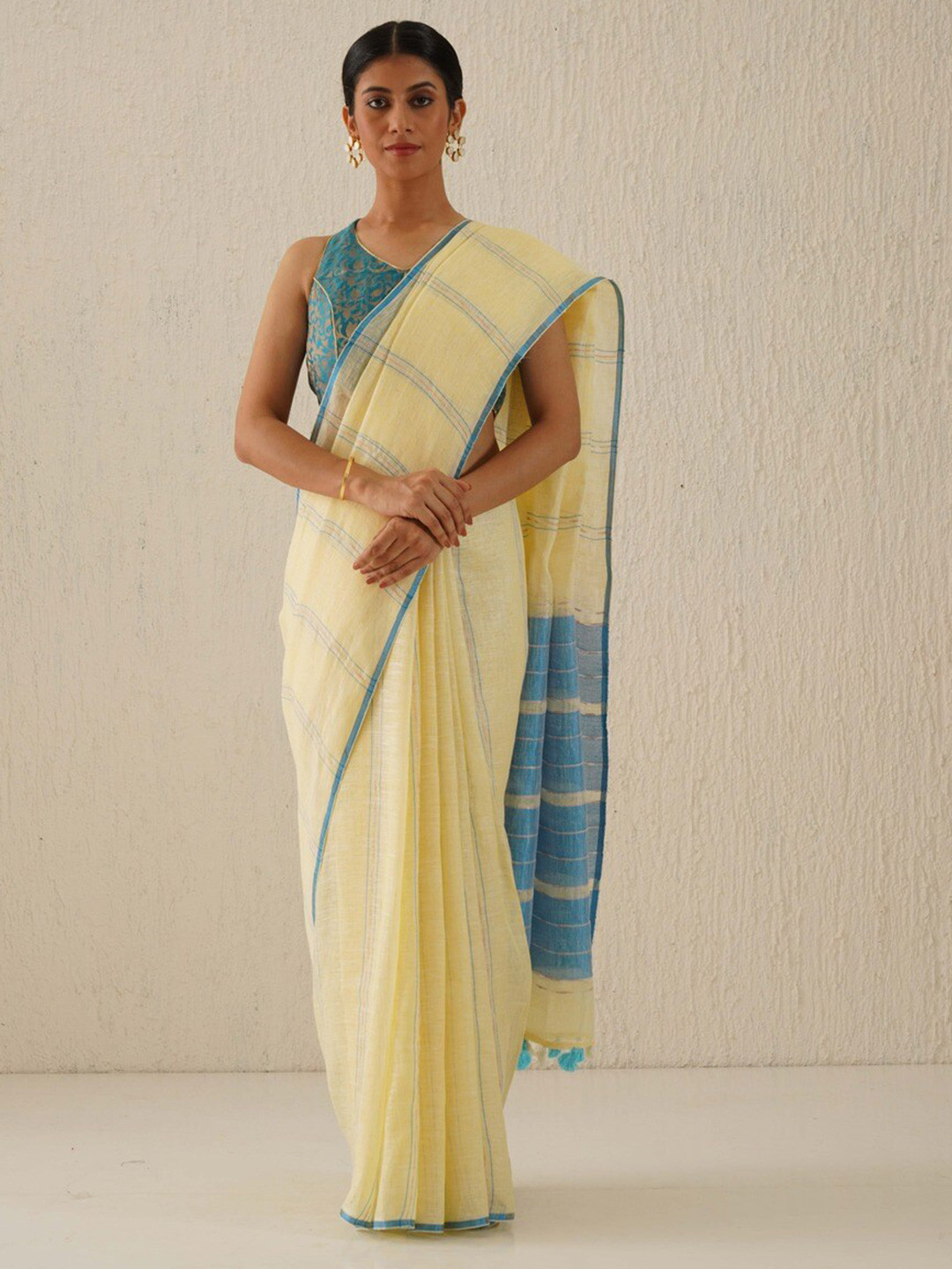 

Gotitli Striped Woven Design Pure Linen Saree, Yellow