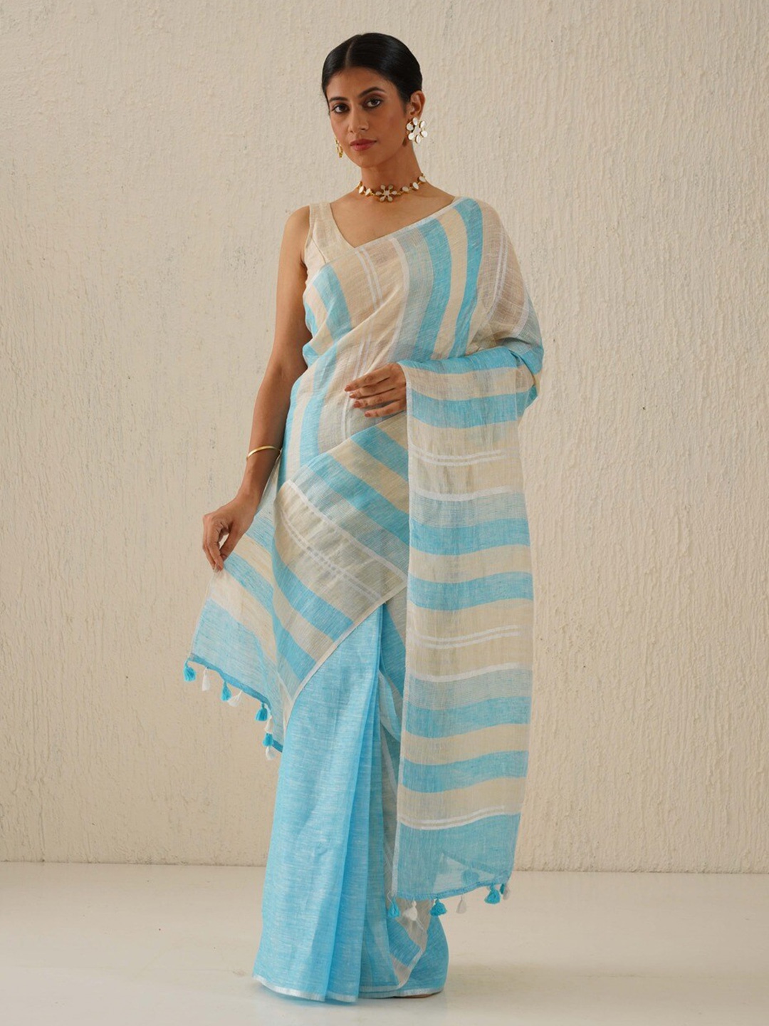 

Gotitli Striped Woven Design Zari Pure Linen Saree, Blue