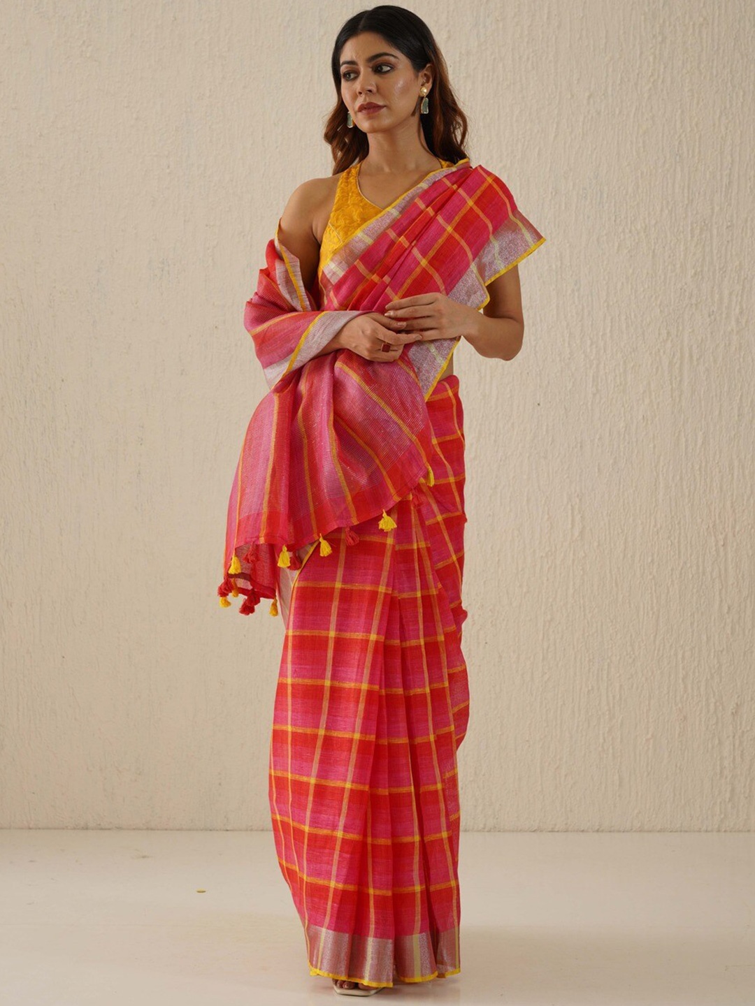 

Gotitli Woven Design Zari Pure Linen Saree with Tassels, Pink