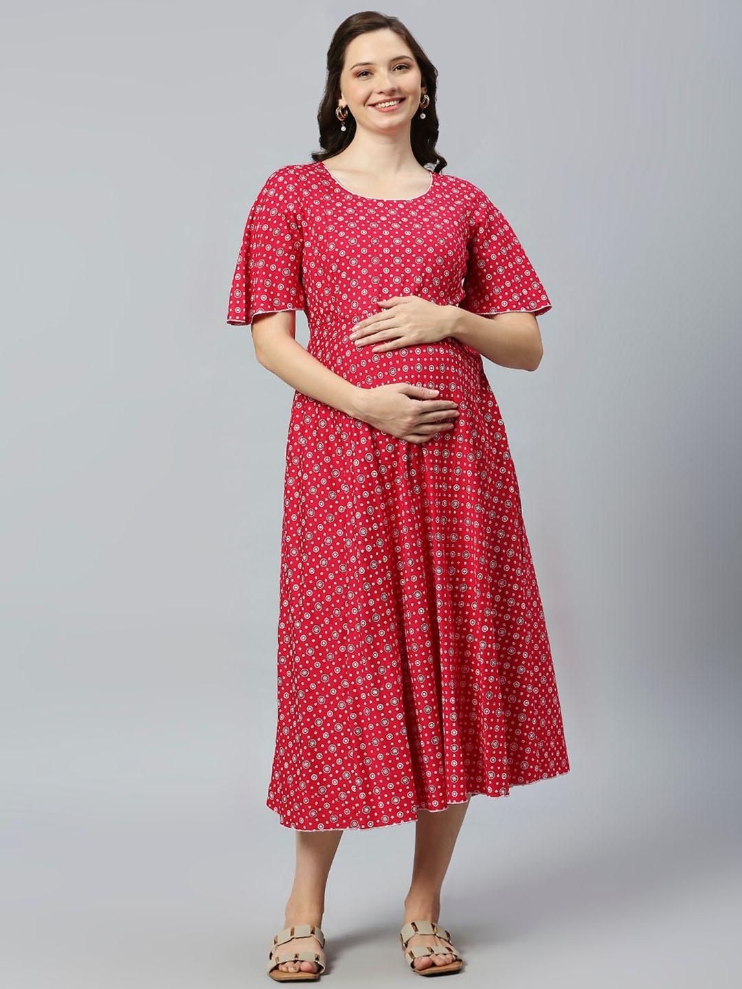 

DUMMY SHAPE Floral Printed Flared Sleeves Fit & Flare Maternity Dress, Pink