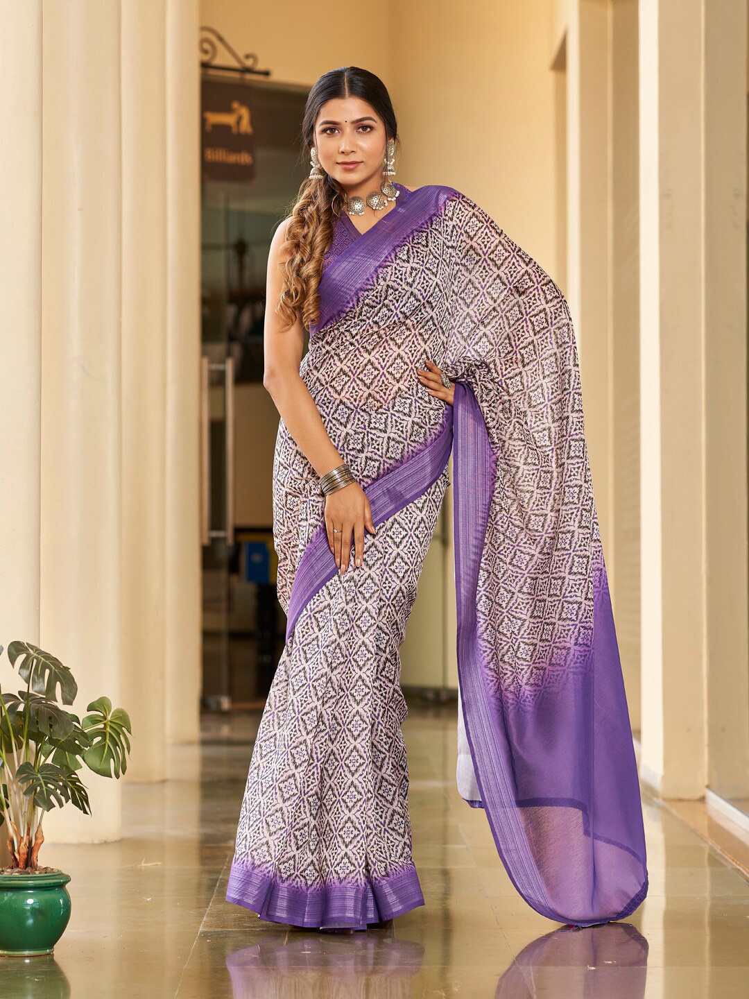 

SHOPGARB Ethnic Motifs Printed Zari Silk Cotton Saree, Purple