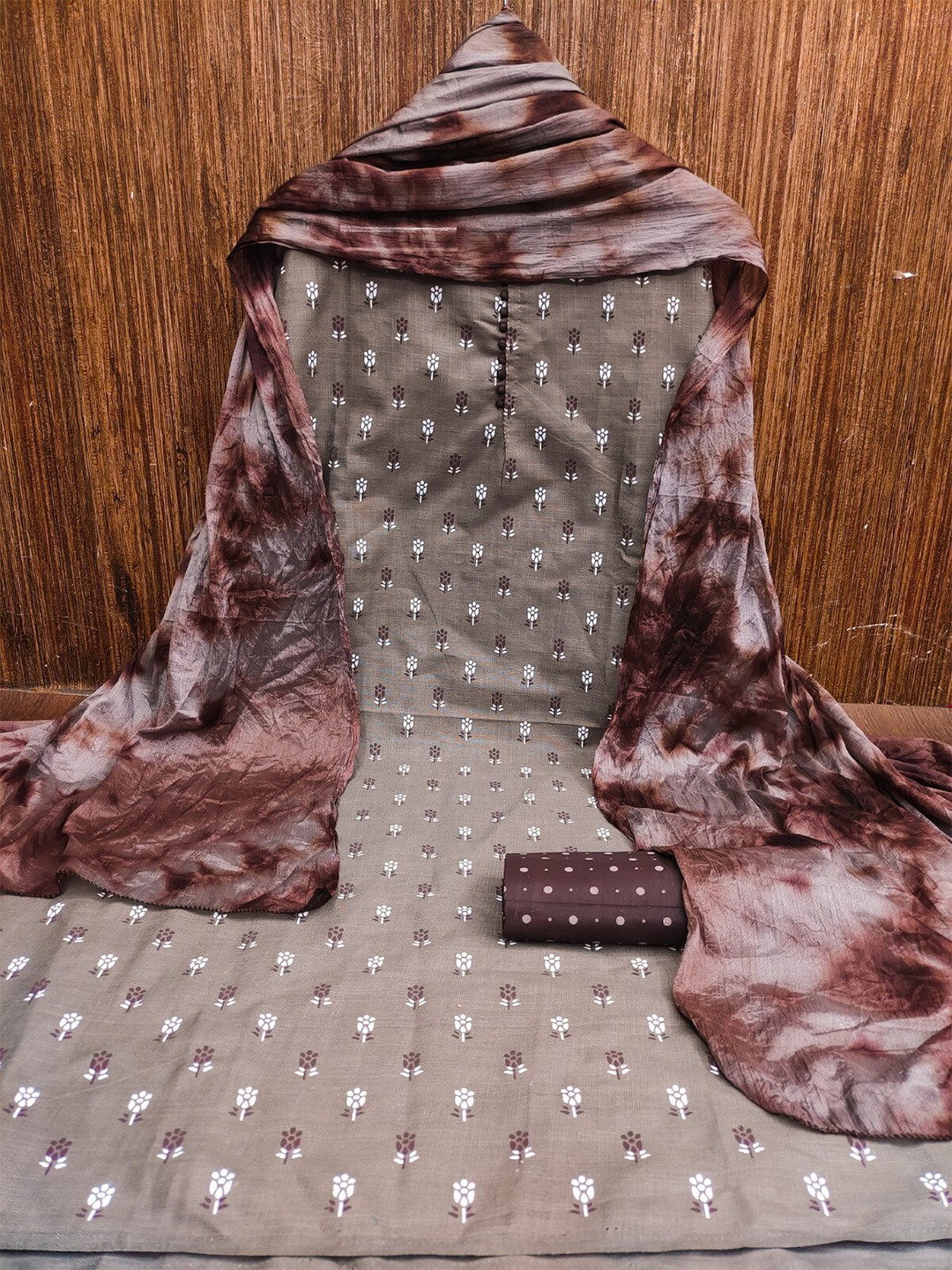 

Panzora Floral Printed Unstitched Dress Material, Brown
