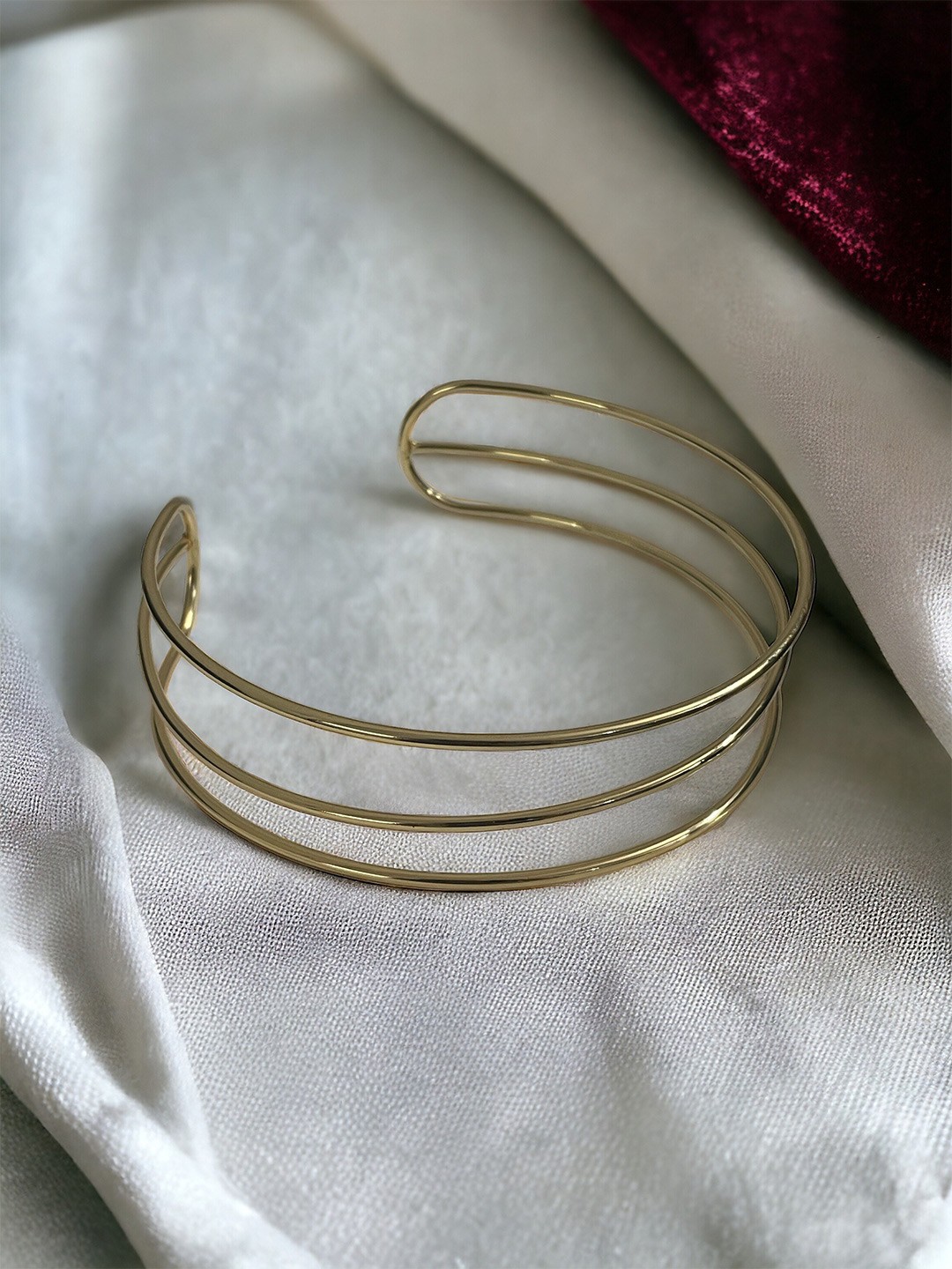 

ISHKAARA Gold-Plated Choker Necklace