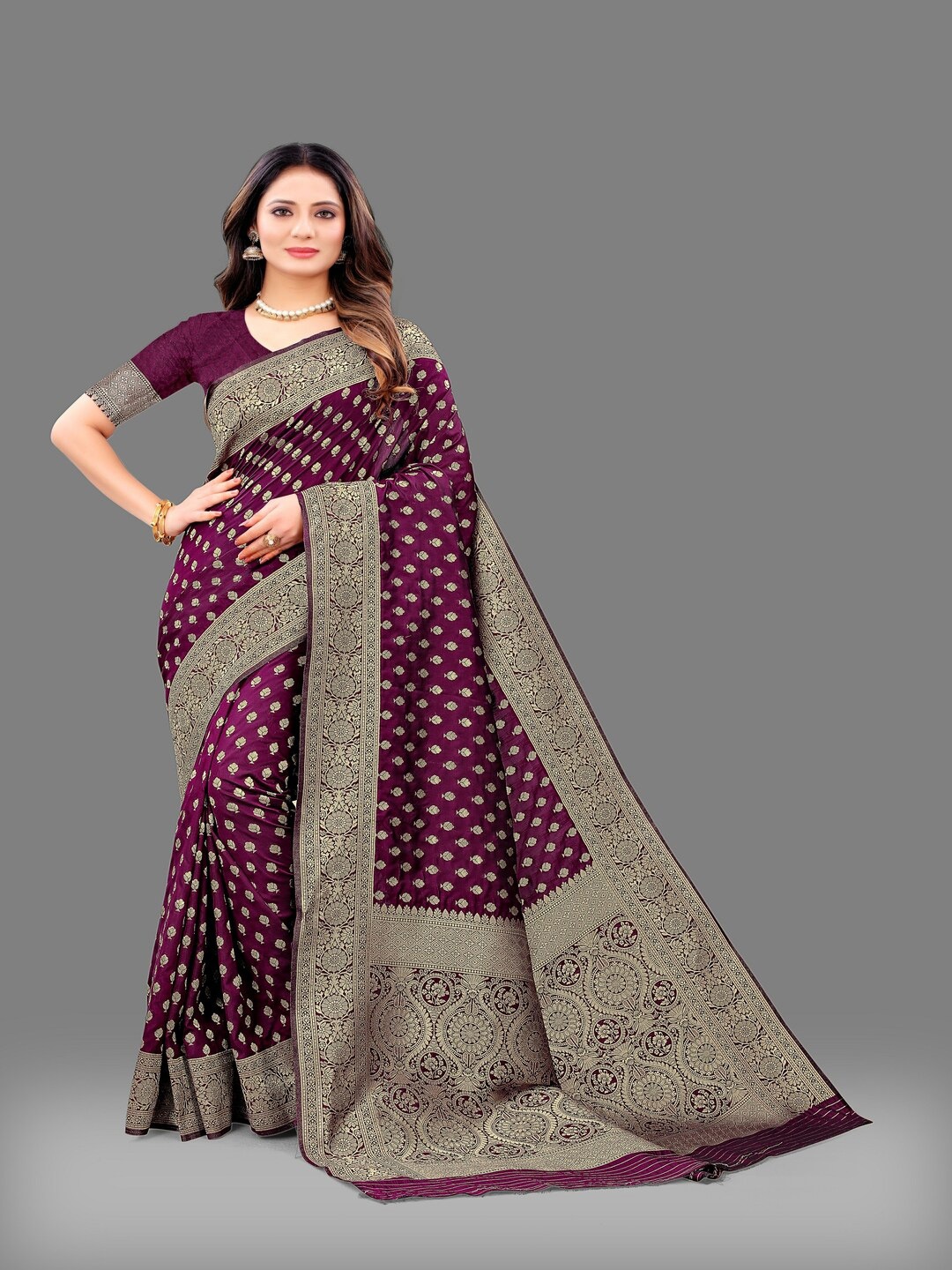 

HIRAPARA ENTERPRICE Ethnic Motifs Woven Design Zari Banarasi Saree, Violet