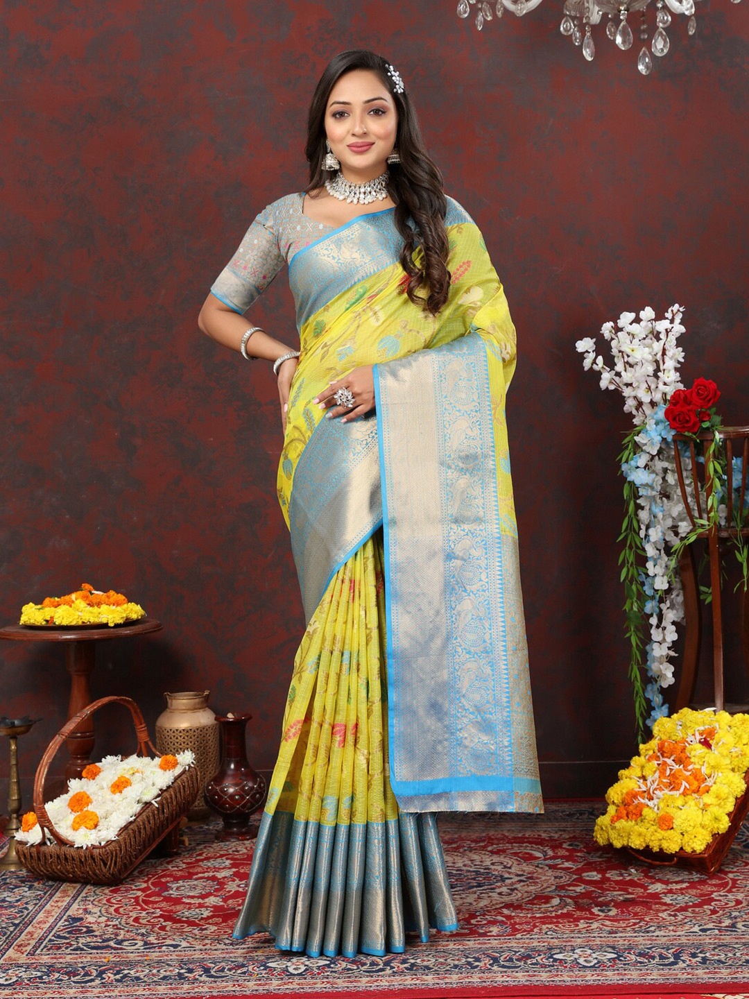

HIRAPARA ENTERPRICE Woven Design Zari Silk Cotton Kanjeevaram Saree, Yellow