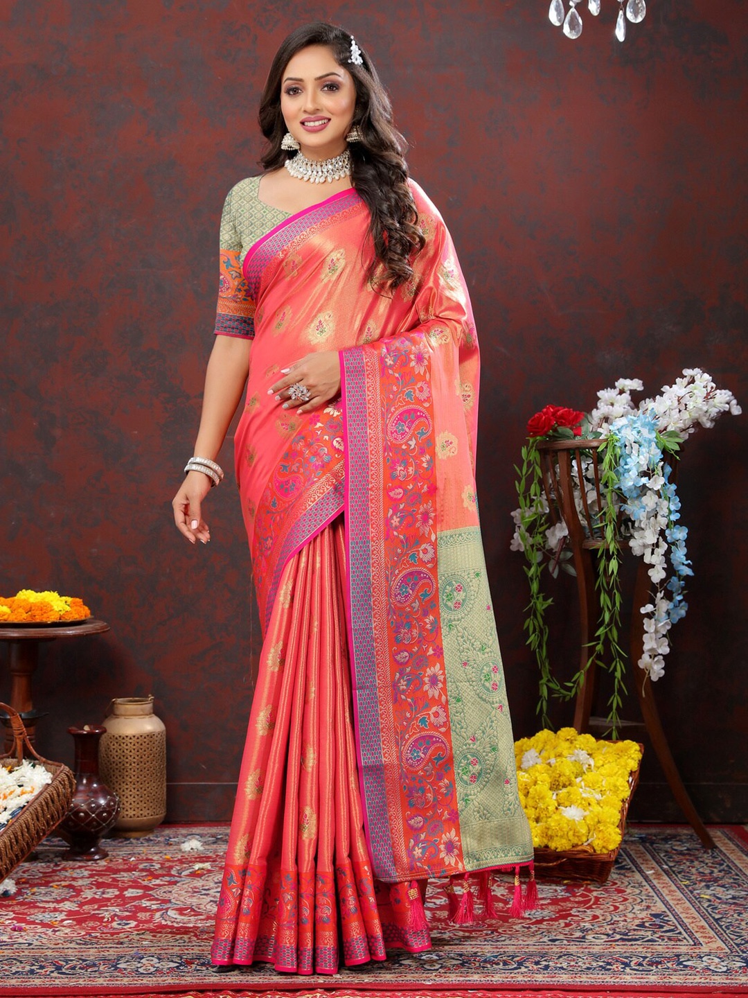 

HIRAPARA ENTERPRICE Ethnic Motifs Zari Organza Banarasi Saree, Peach