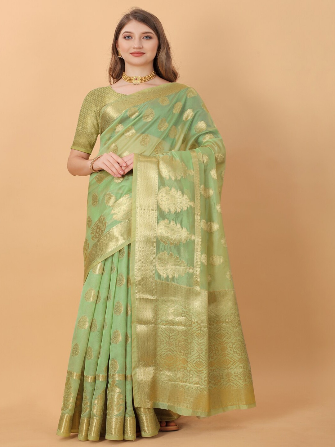

HIRAPARA ENTERPRICE Ethnic Motifs Zari Organza Banarasi Saree, Green