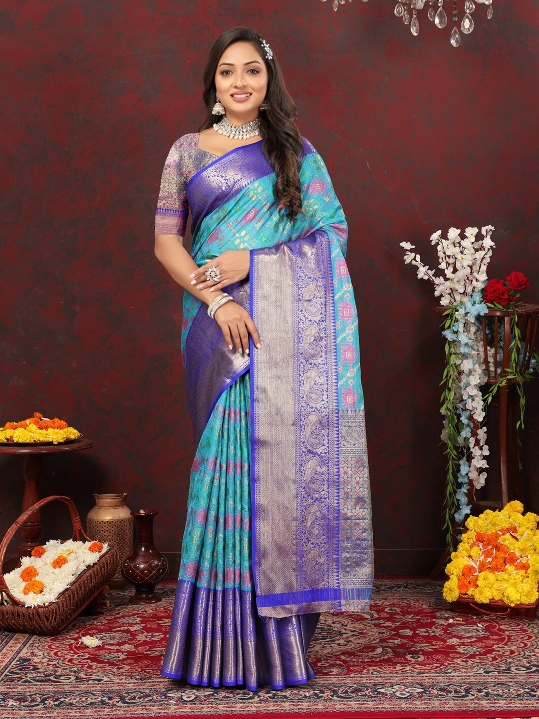 

HIRAPARA ENTERPRICE Floral Zari Organza Kanjeevaram Saree, Blue