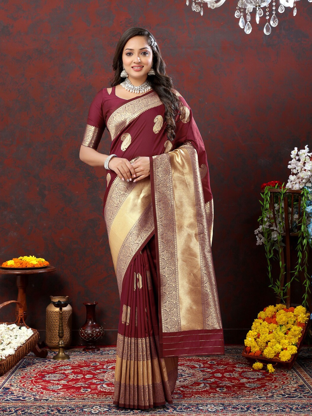 

HIRAPARA ENTERPRICE Ethnic Motifs Woven Design Zari Pure Silk Banarasi Saree, Maroon