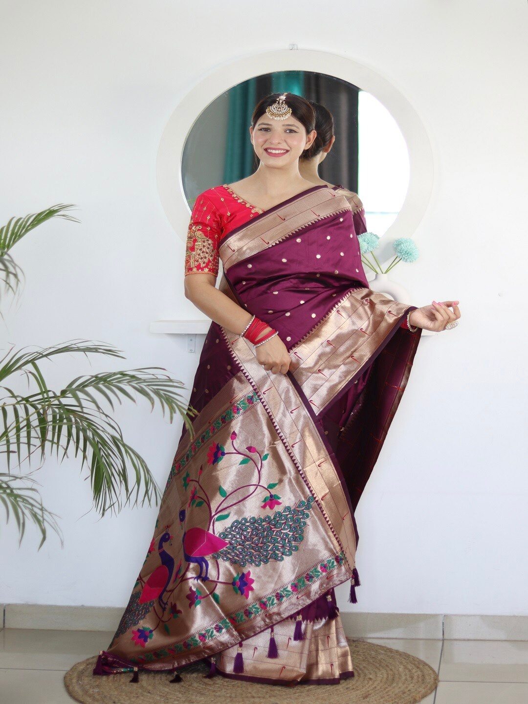 

faxofab Ethnic Motifs Woven Design Zari Paithani Saree, Maroon