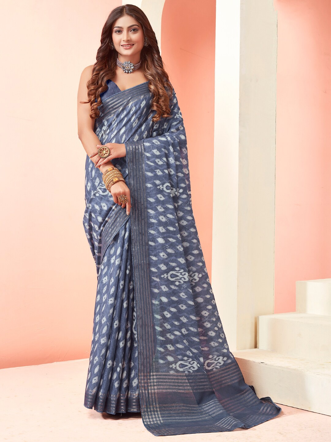 

SANSKAR Batik Printed Zari Pure Cotton Saree, Blue