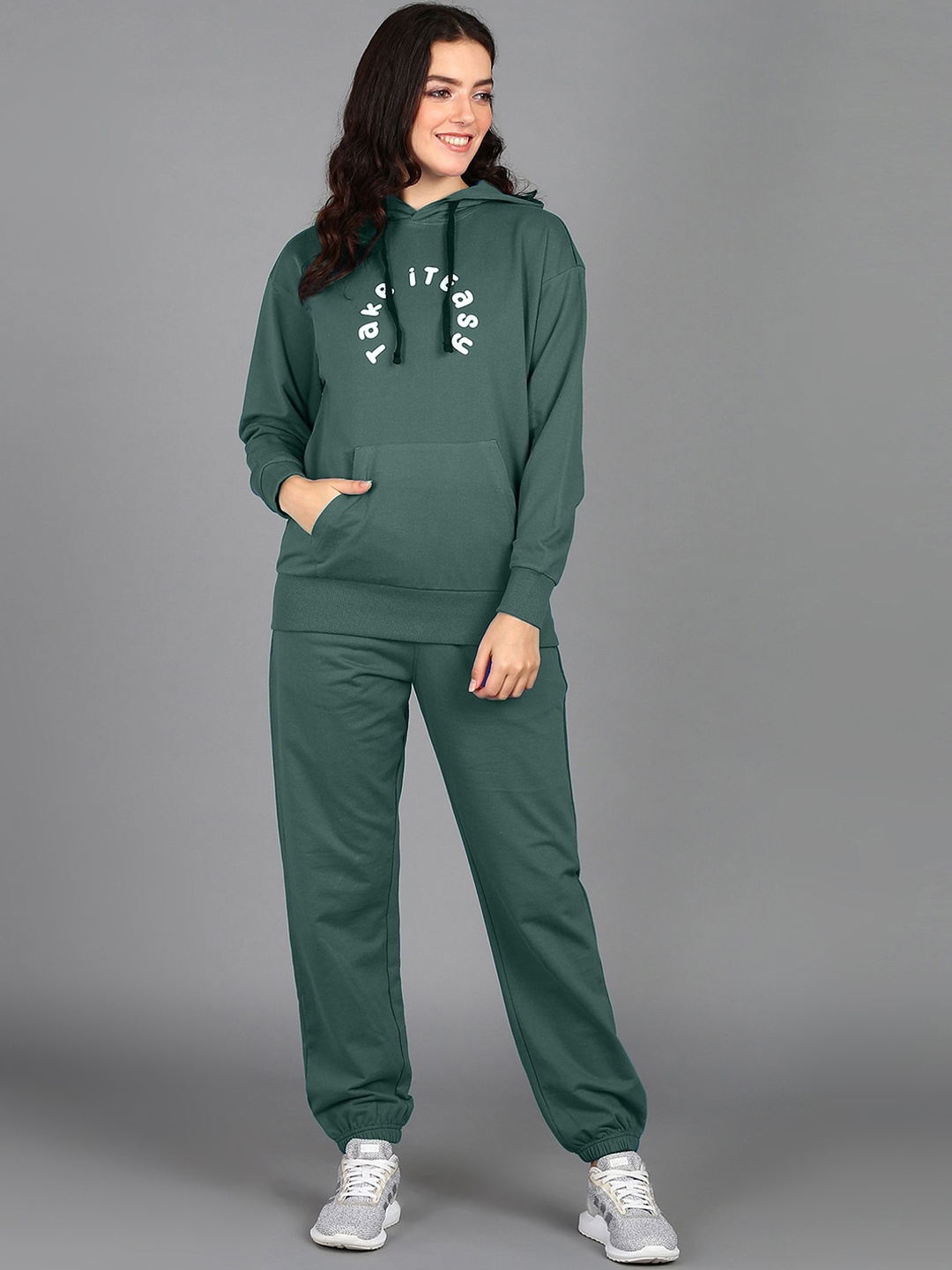 

The Roadster Lifestyle Co. Green Printed Hooded Terry Sweatshirt With Joggers Co-Ord Set