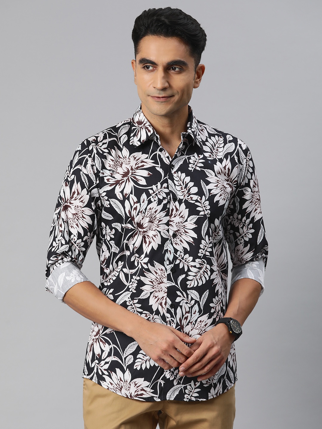

Monsui Men Classic Floral Printed Casual Shirt, Black