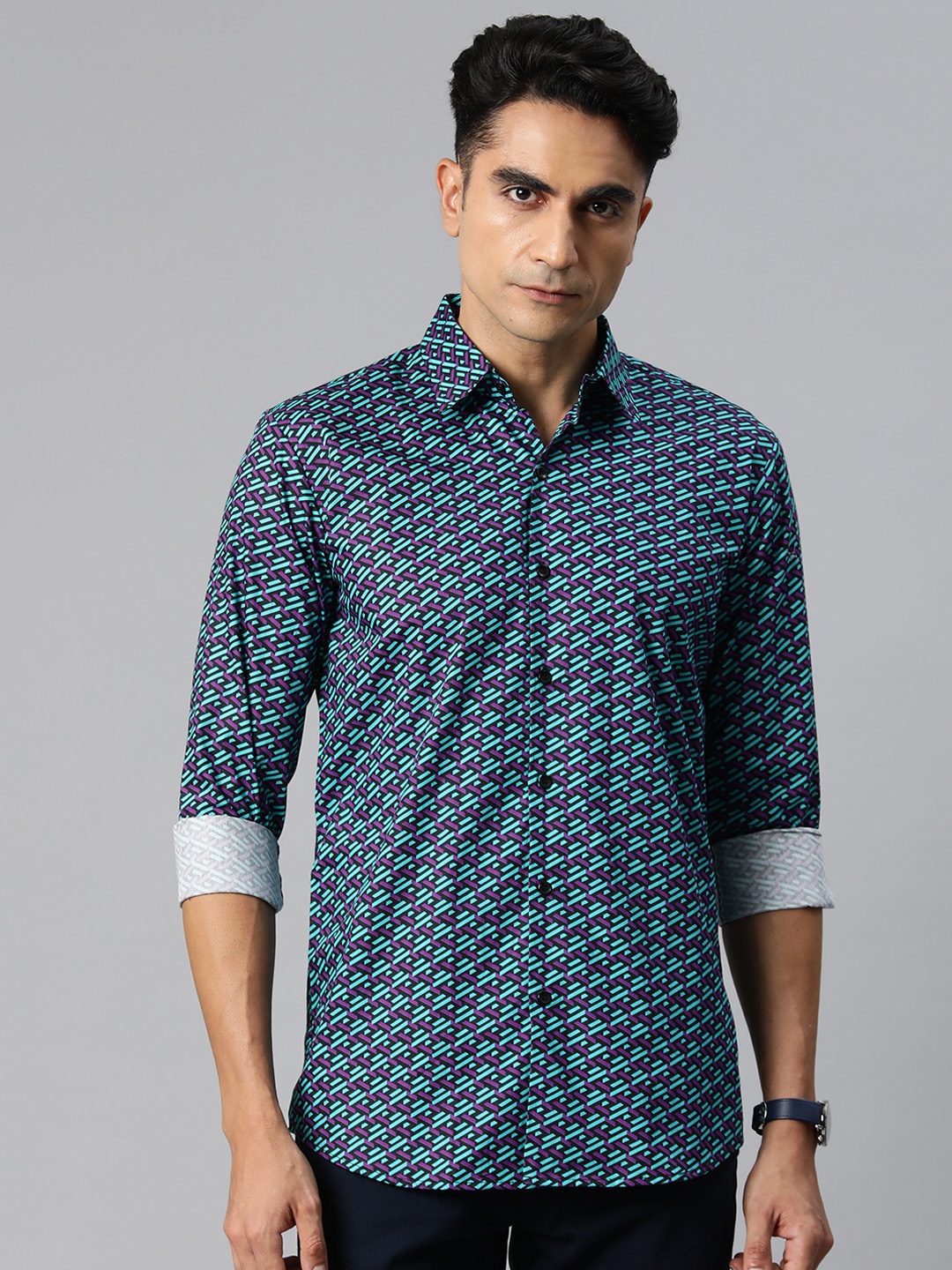 

Monsui Men Classic Opaque Printed Casual Shirt, Black