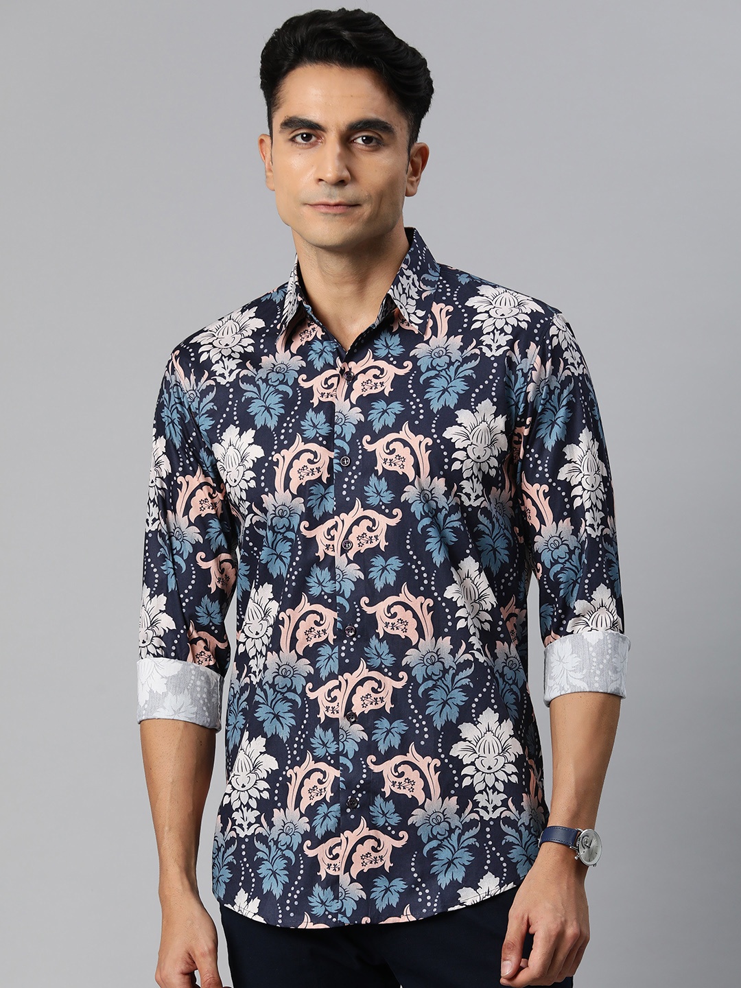 

Monsui Men Classic Opaque Printed Casual Shirt, Navy blue