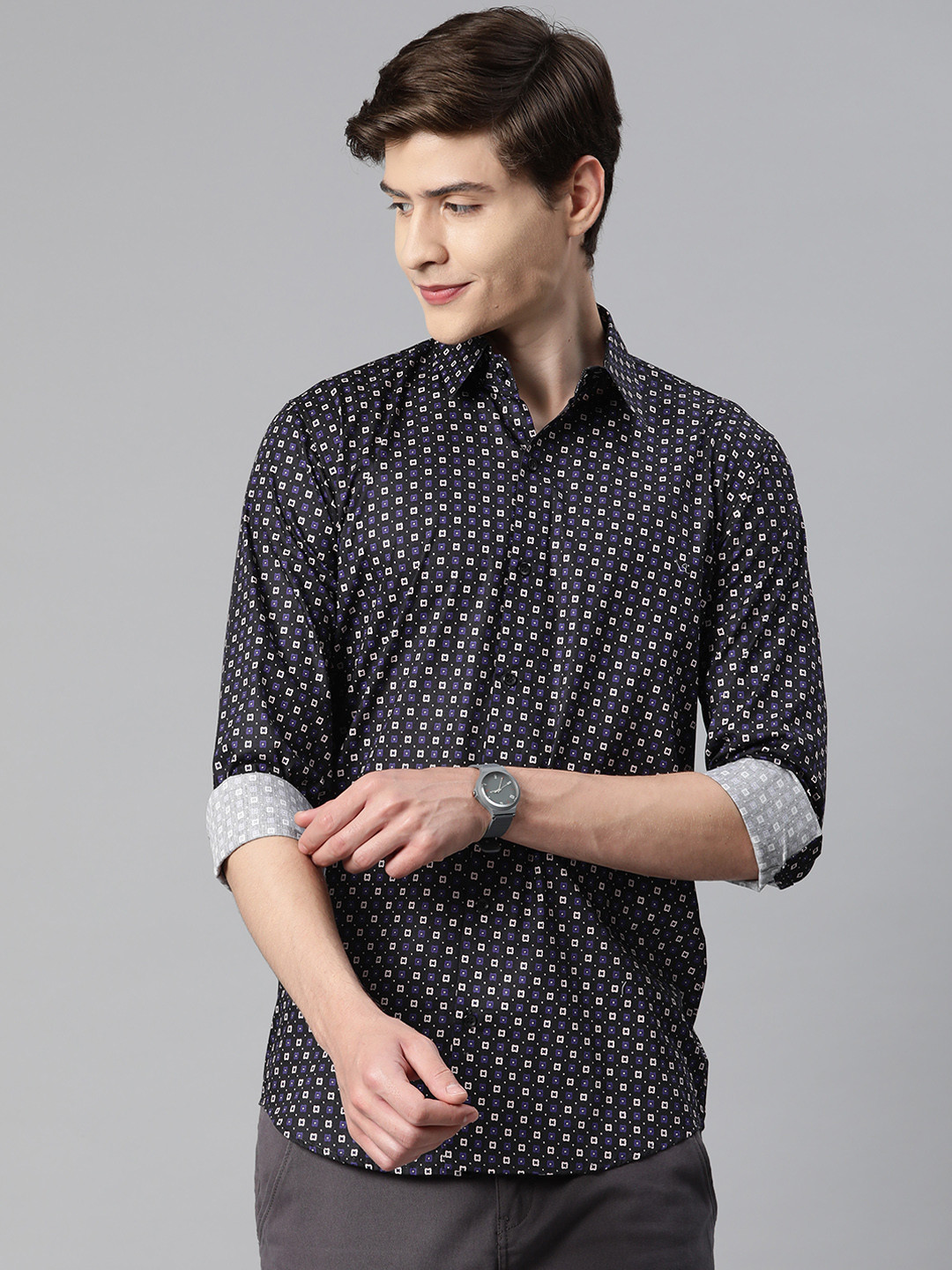 

Monsui Men Classic Opaque Printed Casual Shirt, Black