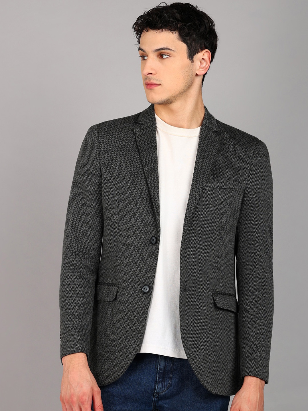 

Mast & Harbour Charcoal Self Design Notched Lapel Slim-Fit Single Breasted Casual Blazers