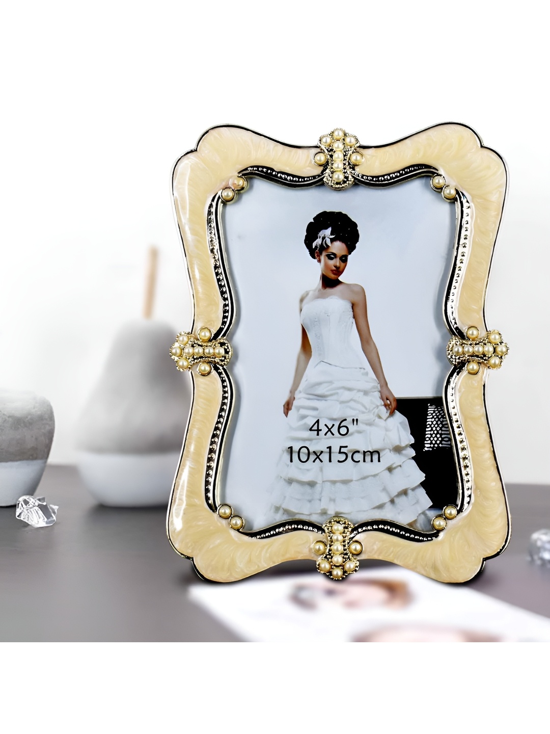 

Kookee Gold-Toned Acrylic Table Photo Frames