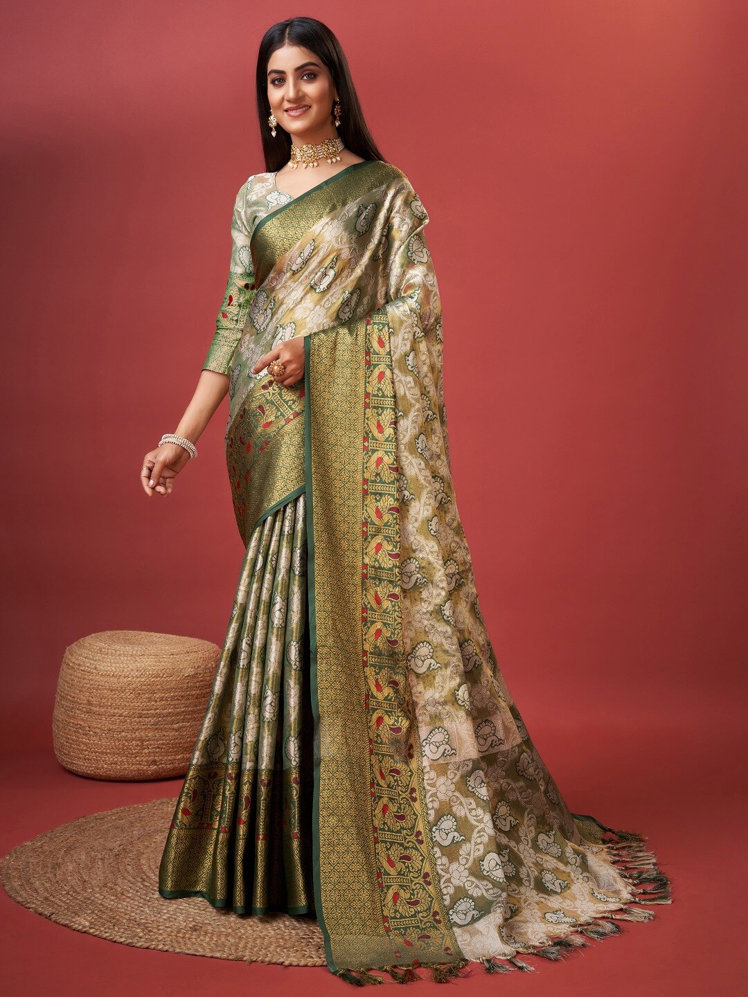 

faxofab Ethnic Motifs Woven Design Zari Organza Banarasi Saree, Green