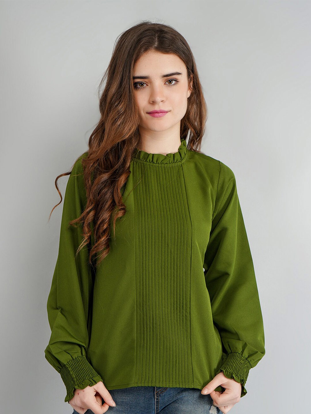 

Kushi Flyer Cuff Sleeves Accordion Pleated Crepe Top, Olive