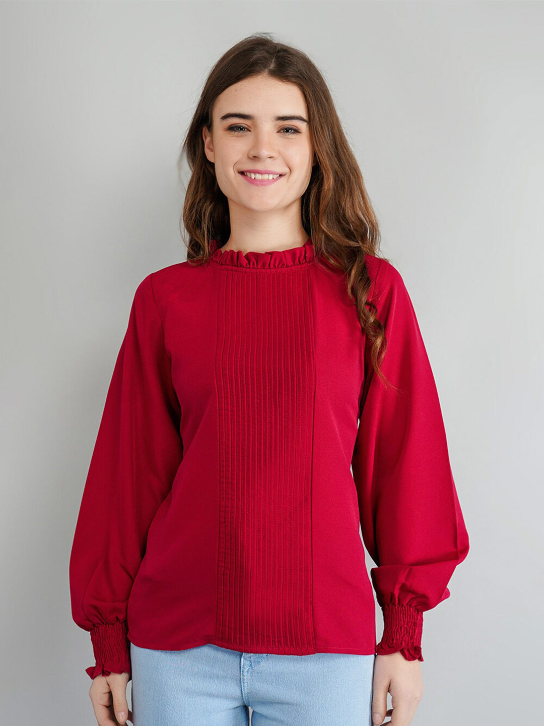 

Kushi Flyer Cuff Sleeves Accordion Pleated Crepe Top, Maroon