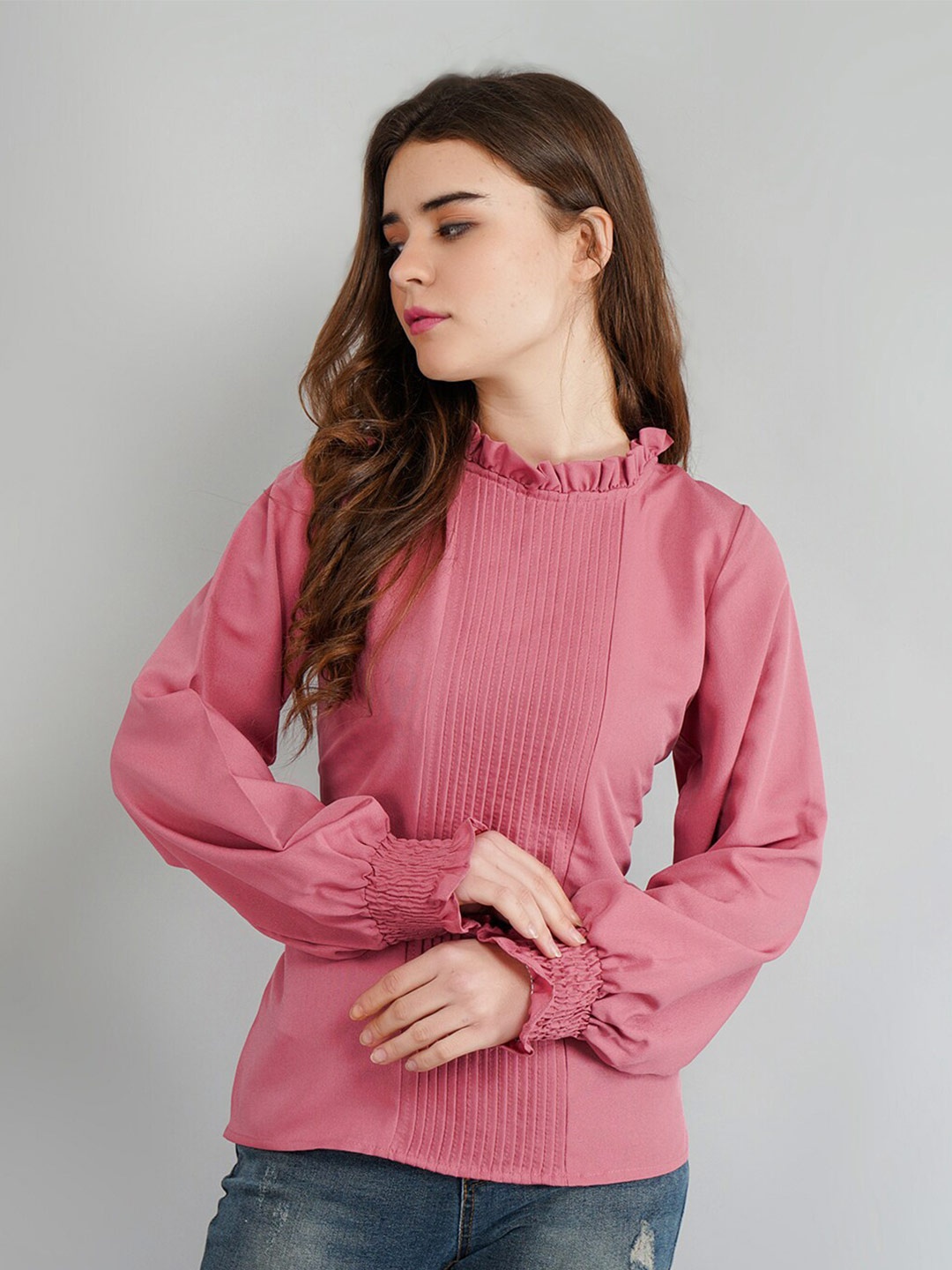

Kushi Flyer Cuff Sleeves Accordion Pleated Crepe Top, Pink