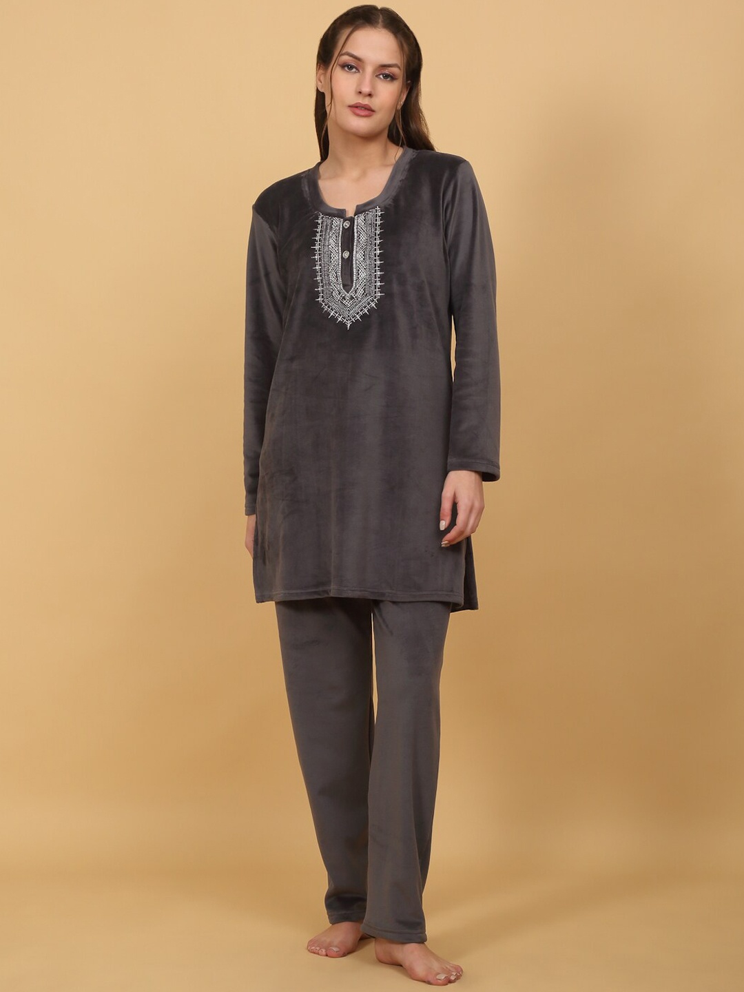 

She N She Embroidered Round Neck Velvet Night suit, Grey