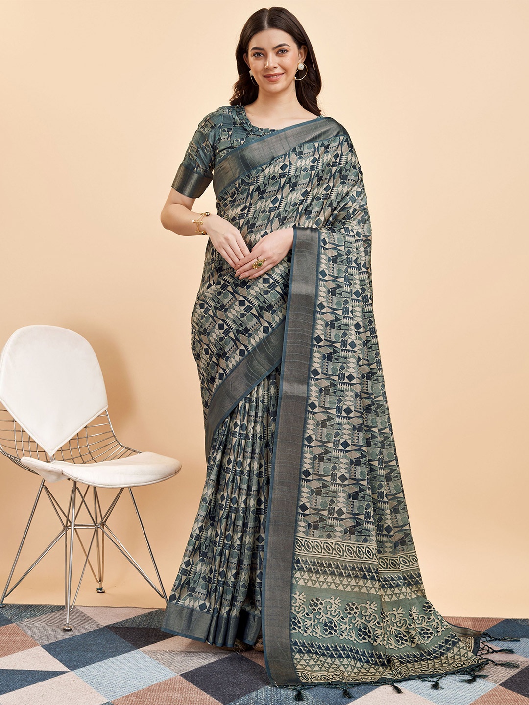 

Mitera Floral Printed Zari Pure Silk Saree, Blue