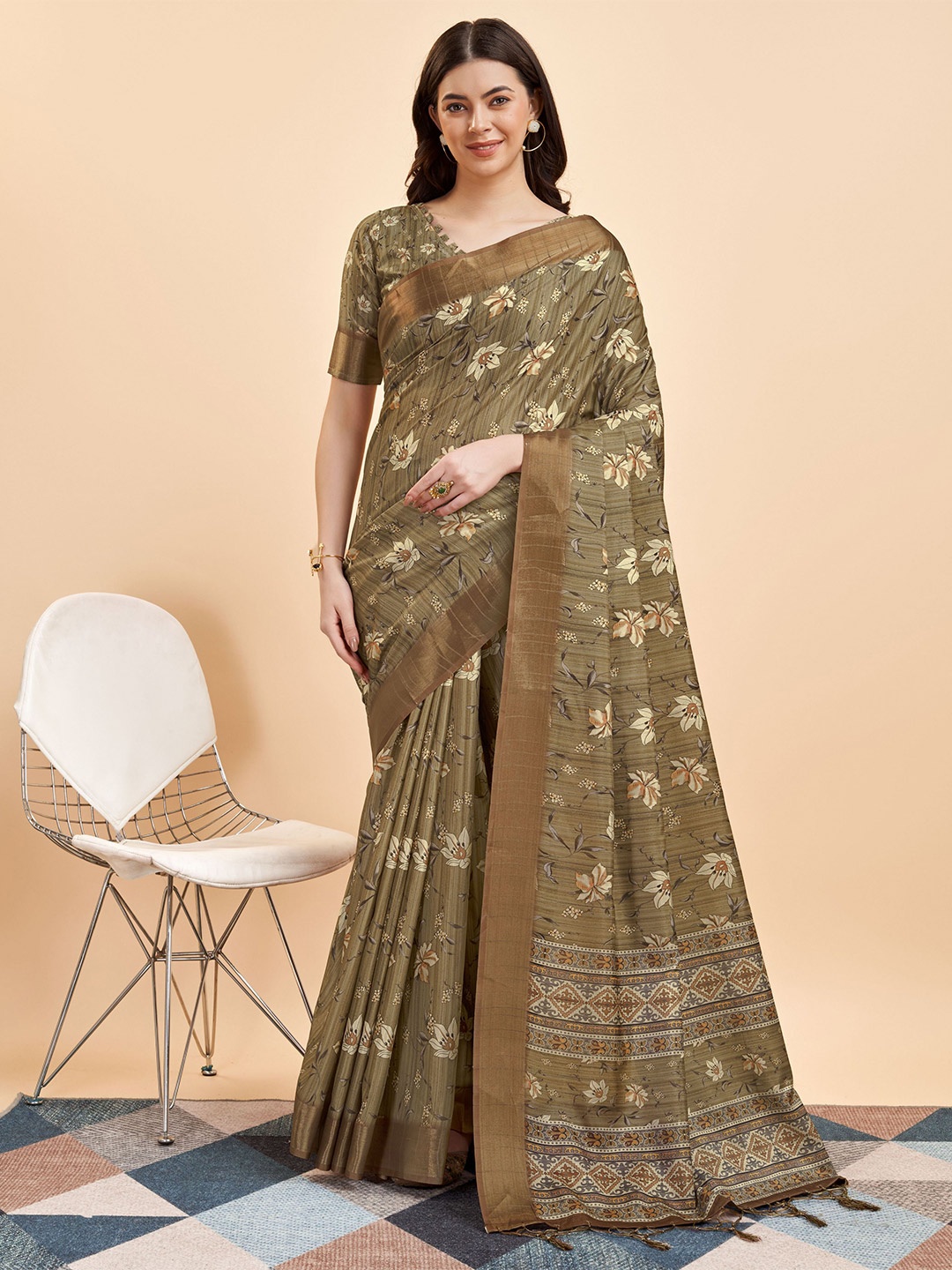 

Mitera Floral Printed Zari Pure Silk Designer Saree, Green