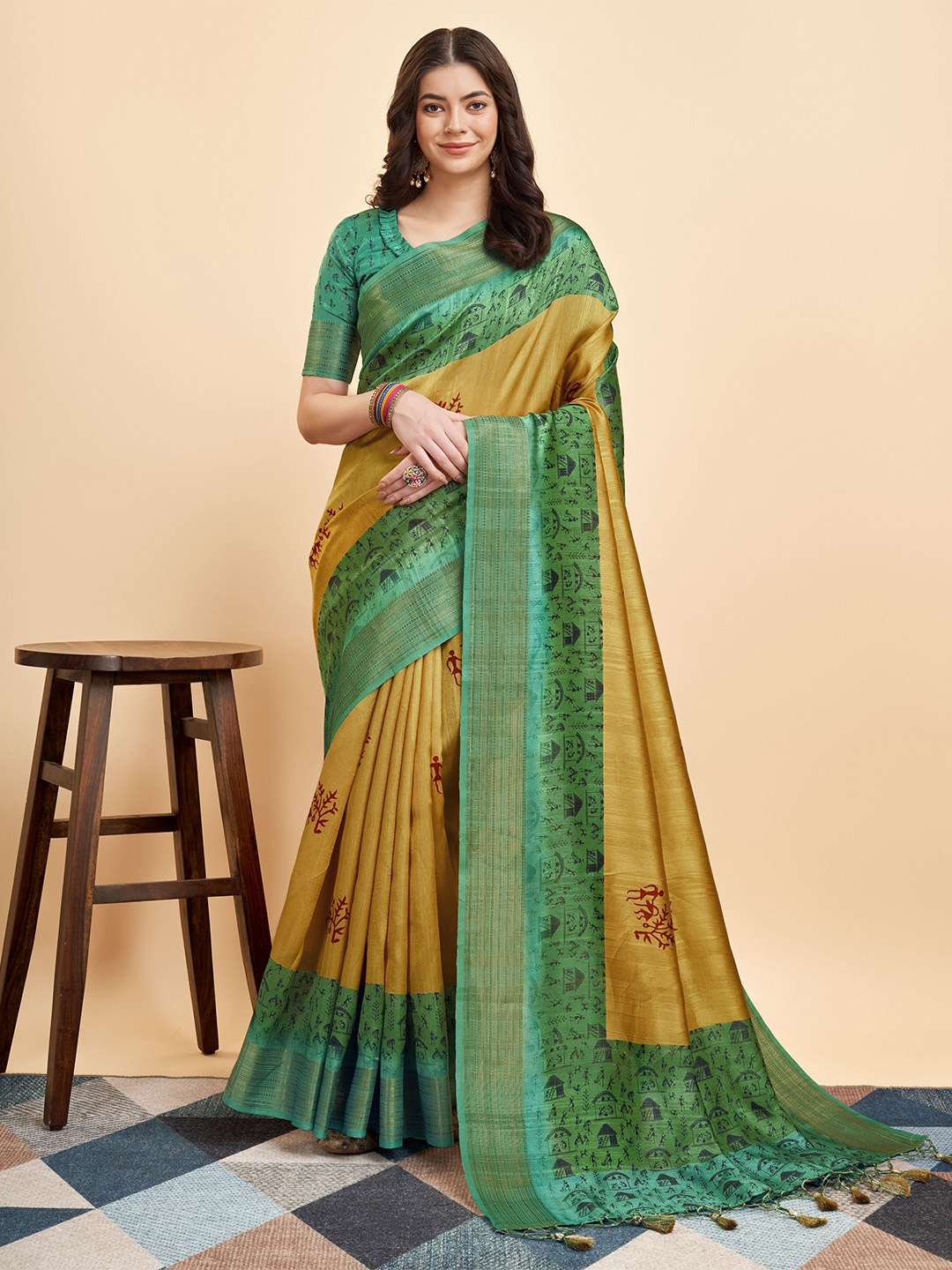 

Mitera Floral Printed Zari Pure Silk Saree, Orange