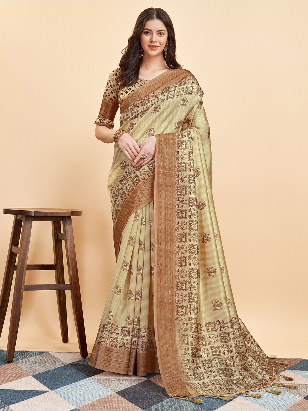 

Mitera Floral Printed Zari Pure Silk Saree, Yellow