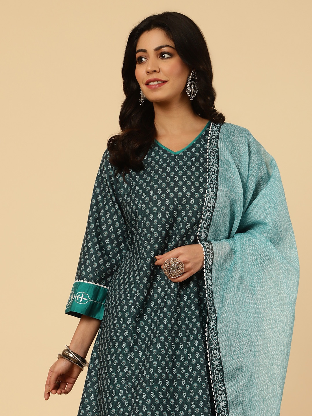 

Jaipur Kurti Ethnic Motifs Printed Regular Kurta with Trousers & Dupatta, Teal