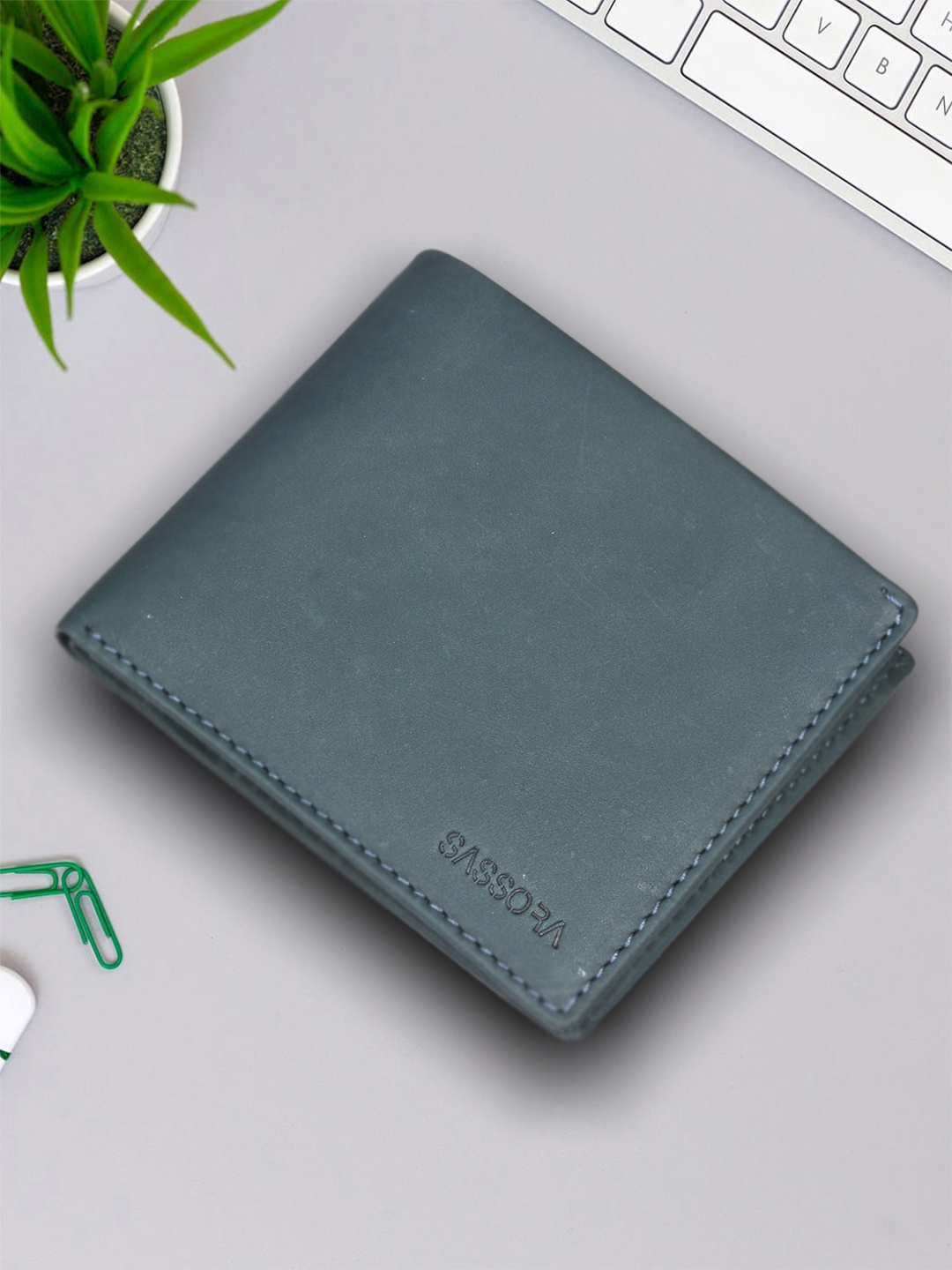 

Sassora Men RFID Leather Two Fold Wallet, Navy blue