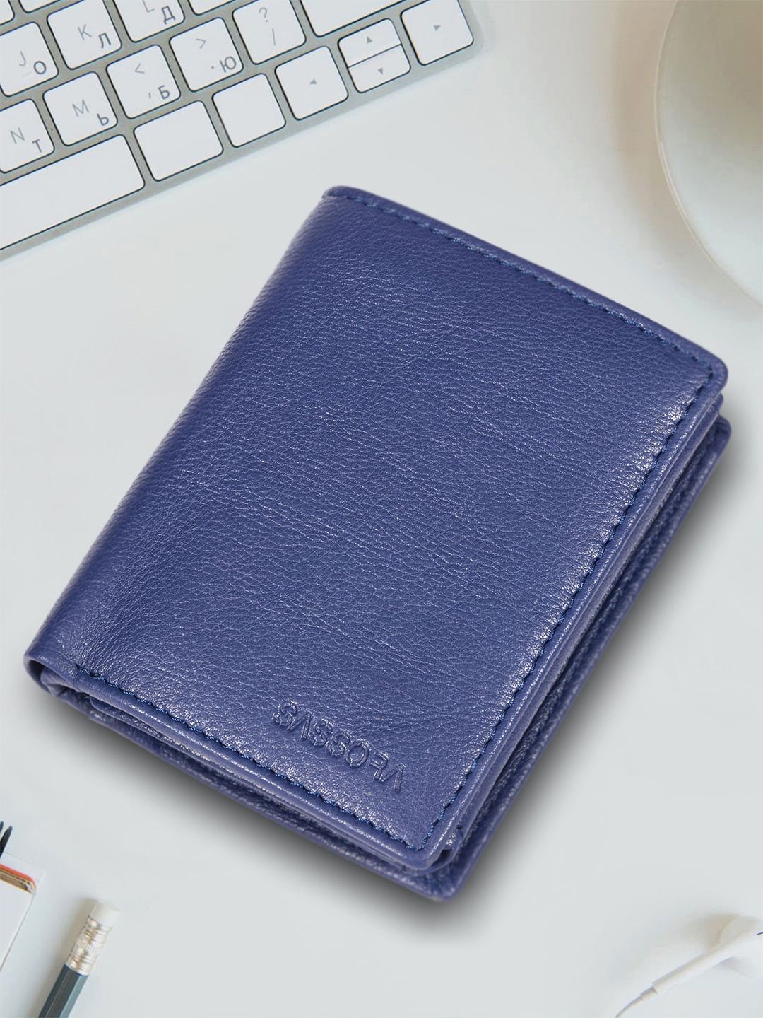 

Sassora Men RFID Leather Two Fold Wallet, Blue