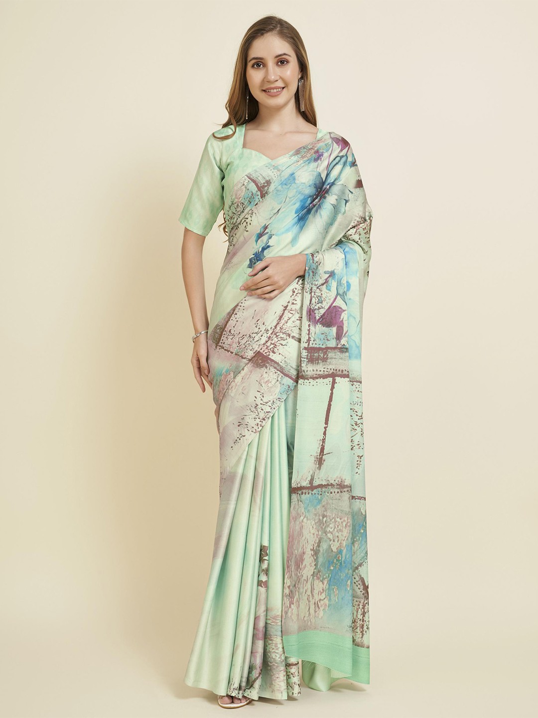 

Fevinaa Floral Printed Satin Saree, Green