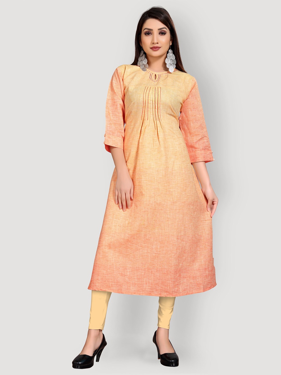 

Archittam Keyhole Neck Thread Work A-Line Kurta, Peach